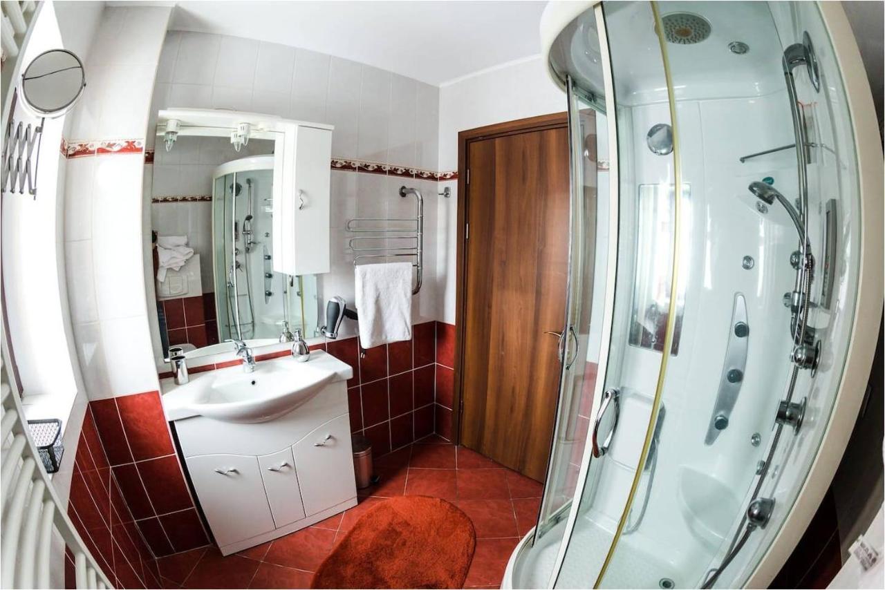 Casa Ienciu Gazde/Camere de închiriat *